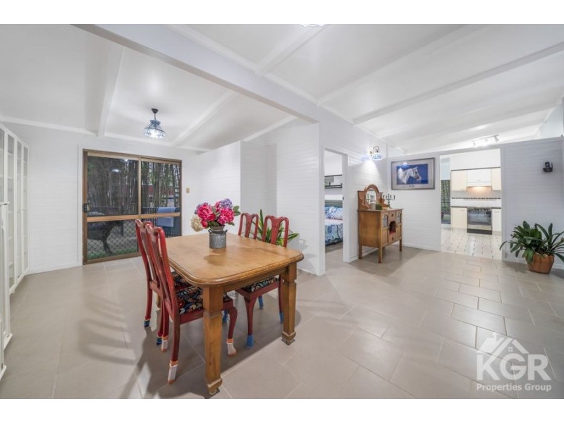 703 Greenbank Rd, North Maclean QLD 4280