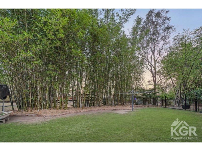 703 Greenbank Rd, North Maclean QLD 4280
