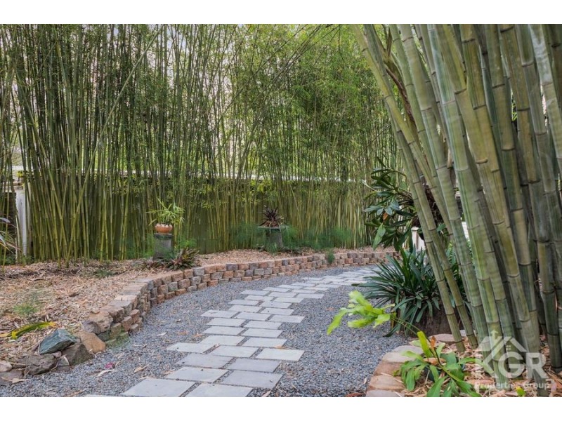 703 Greenbank Rd, North Maclean QLD 4280