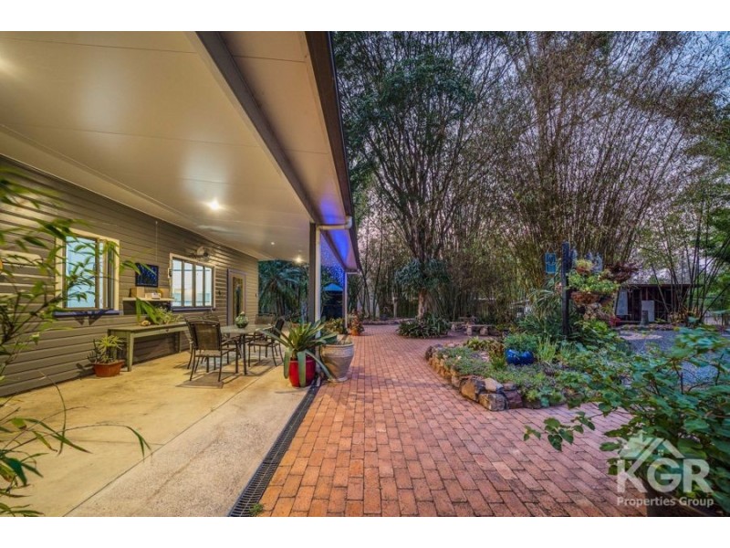 703 Greenbank Rd, North Maclean QLD 4280
