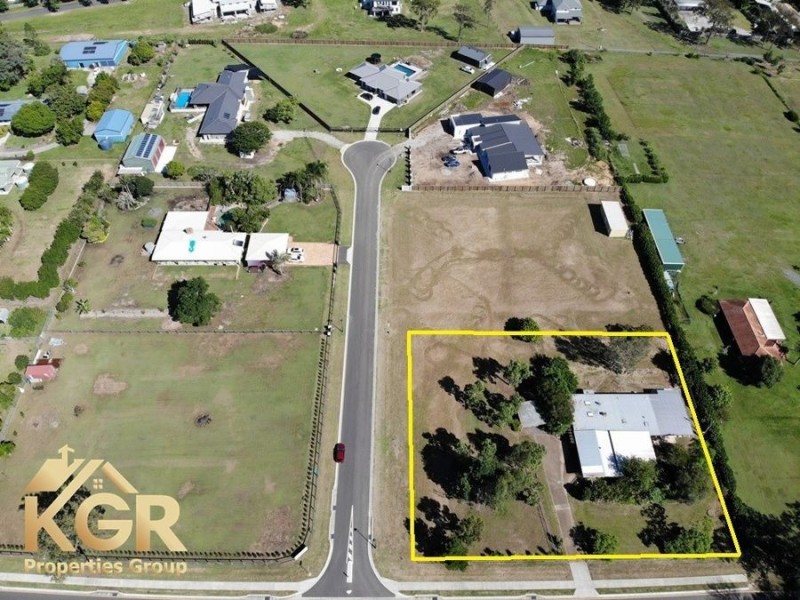 27 Dickman Rd, Forestdale QLD 4118
