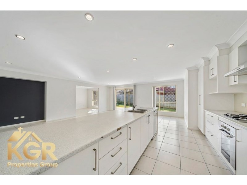 13 Emerson Close, Durack QLD 4077