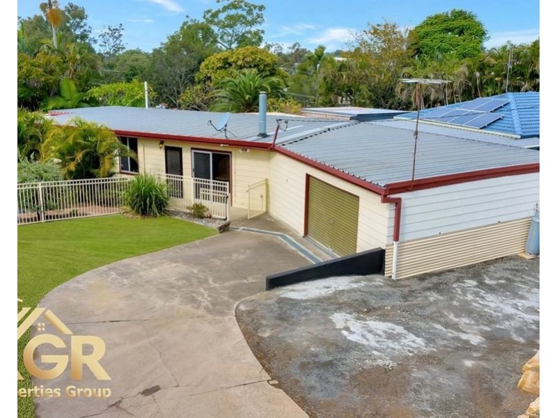 79 Conifer Street, Hillcrest QLD 4118