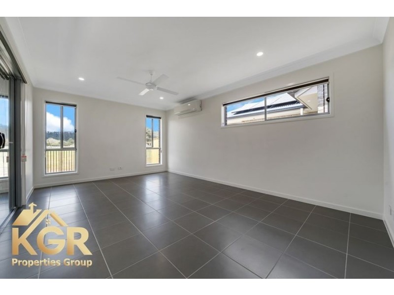 3 Windmill Place, Belivah QLD 4207