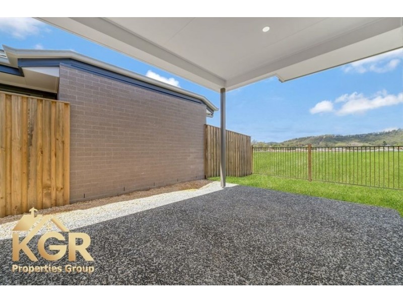 3 Windmill Place, Belivah QLD 4207