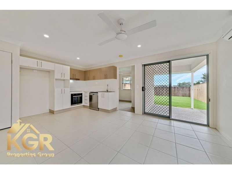 2/53 Josephine Court, Logan Reserve QLD 4133