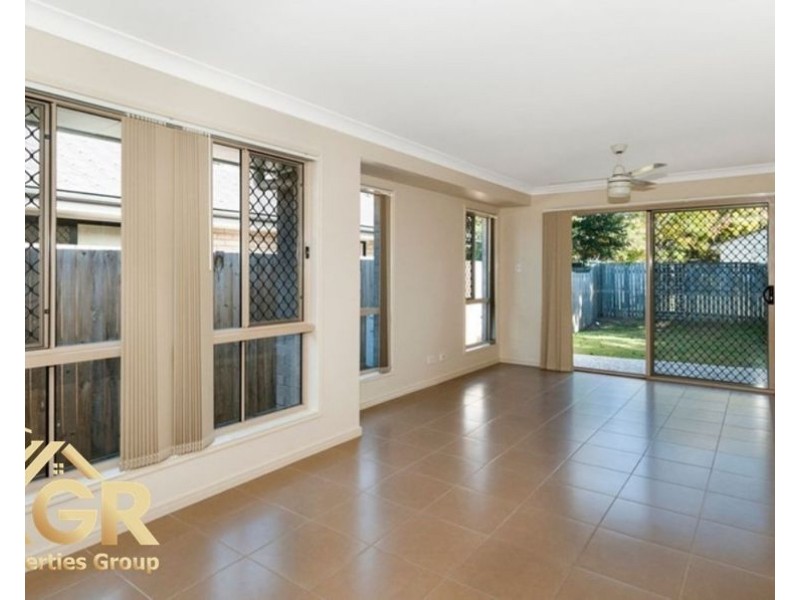 1/28 Adelaide Street, Kingston QLD 4114