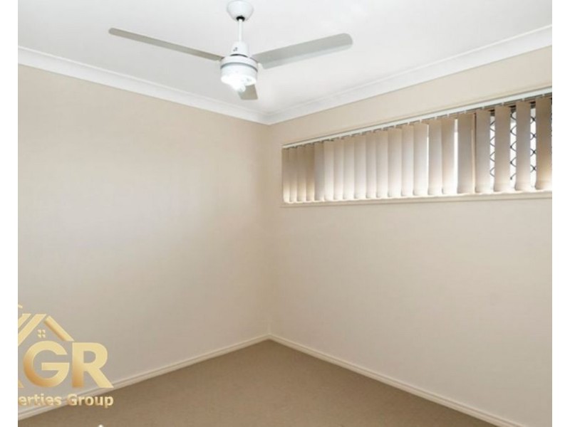 1/28 Adelaide Street, Kingston QLD 4114