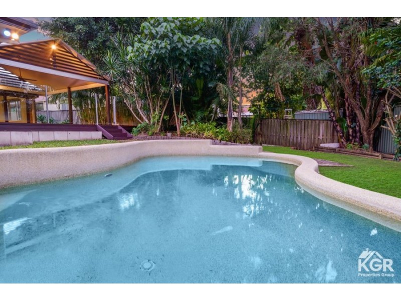 92 Camberwell Circuit, Robina QLD 4226