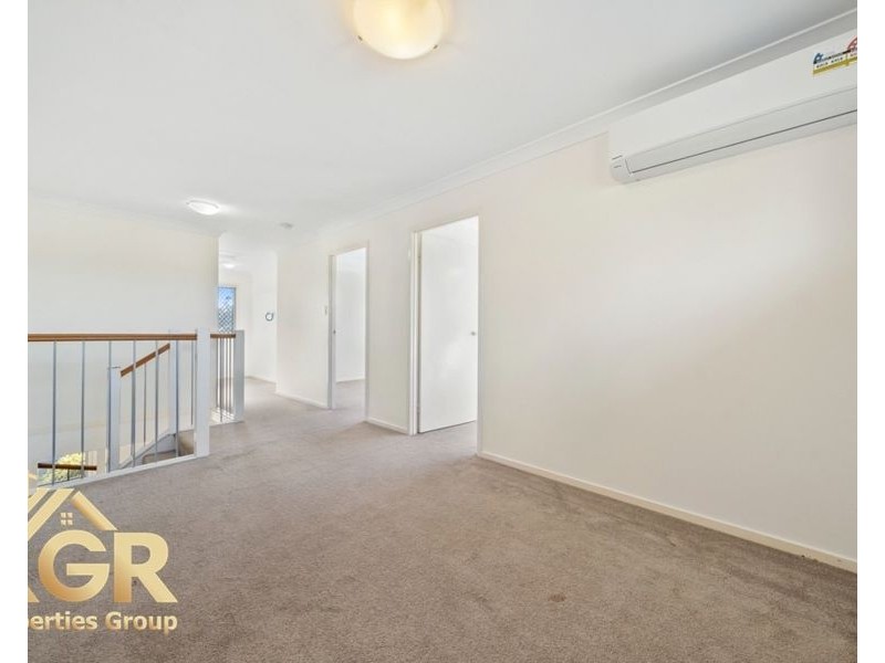 30 Paul Drive, Regents Park QLD 4118