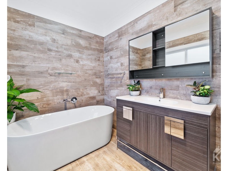 26 Cyprus St, North Ipswich QLD 4305