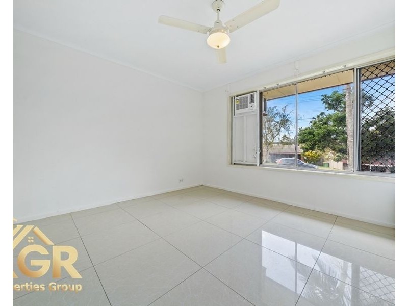 1 Norfolk Street, Hillcrest QLD 4118