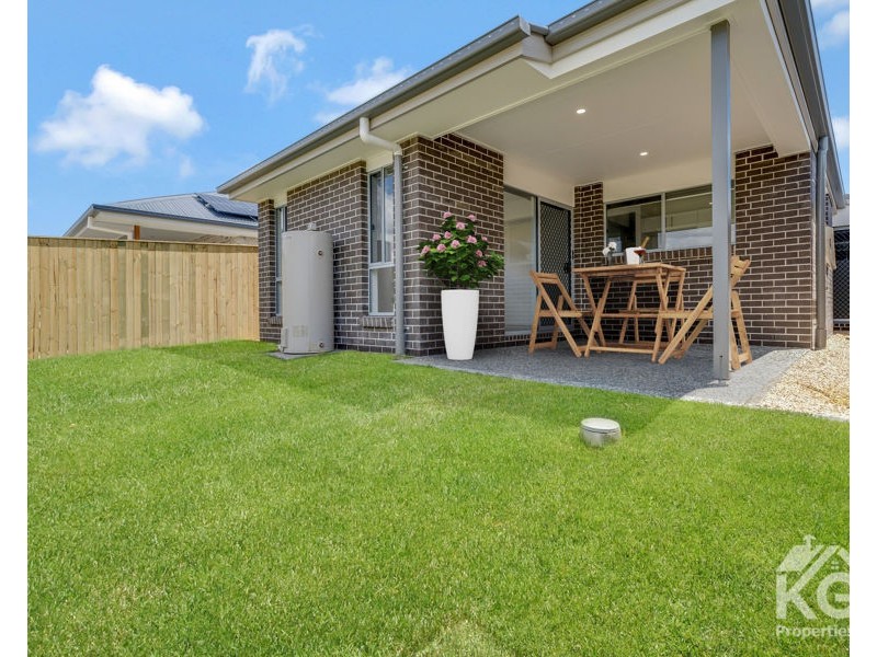 3 Windmill Place, Belivah QLD 4207