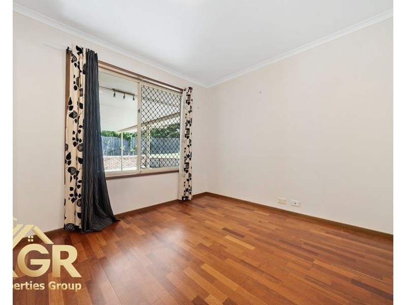 207 Waller Road, Regents Park QLD 4118