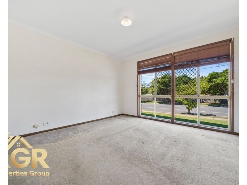 207 Waller Road, Regents Park QLD 4118