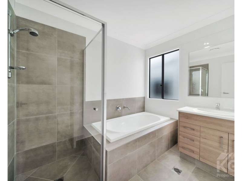 67 Promenade Court, Rothwell QLD 4022