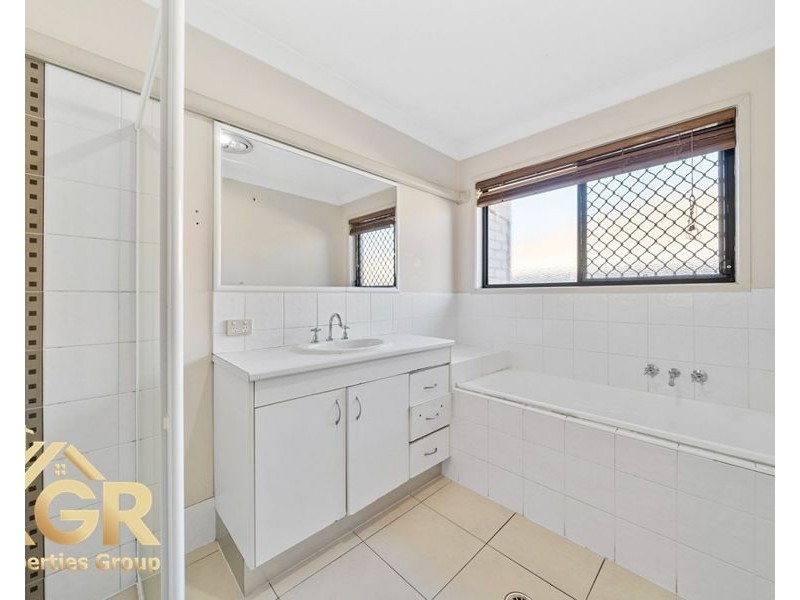 9 Sally Drive, Marsden QLD 4132