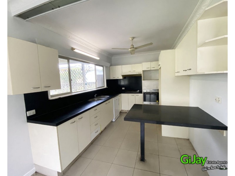 481 Warrigal road, Eight Mile Plains QLD 4113