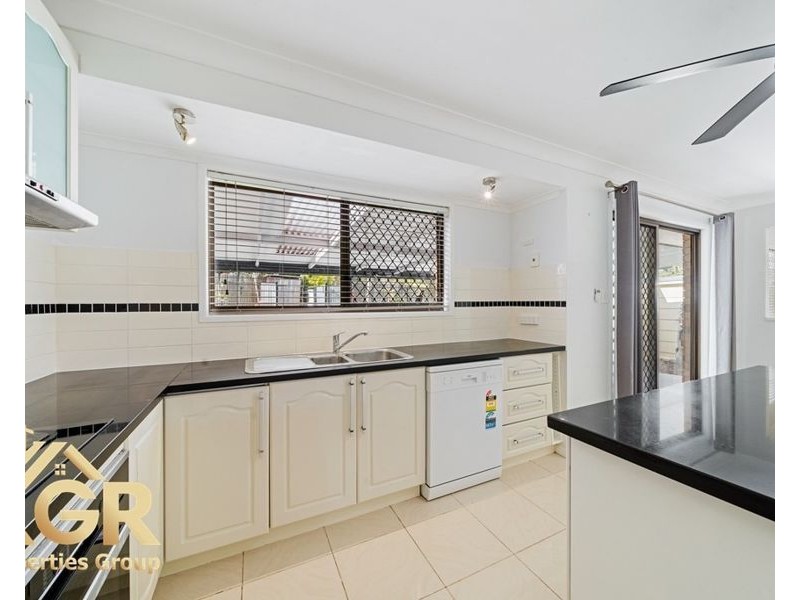 36 Dracon Street, Regents Park QLD 4118