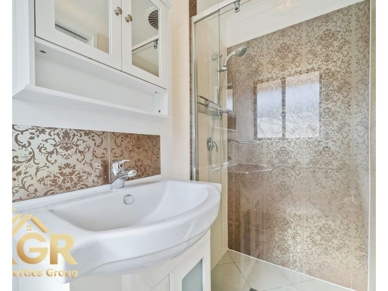 36 Dracon Street, Regents Park QLD 4118