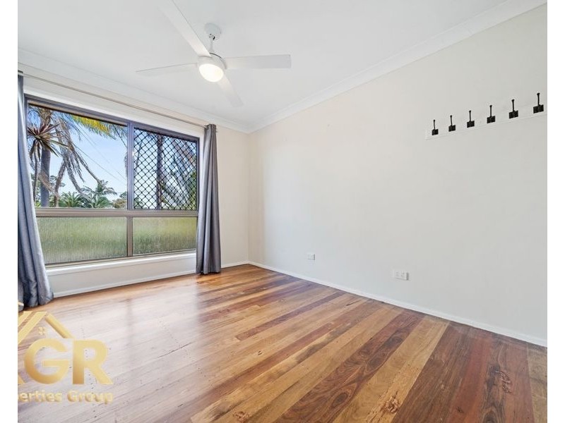 36 Dracon Street, Regents Park QLD 4118