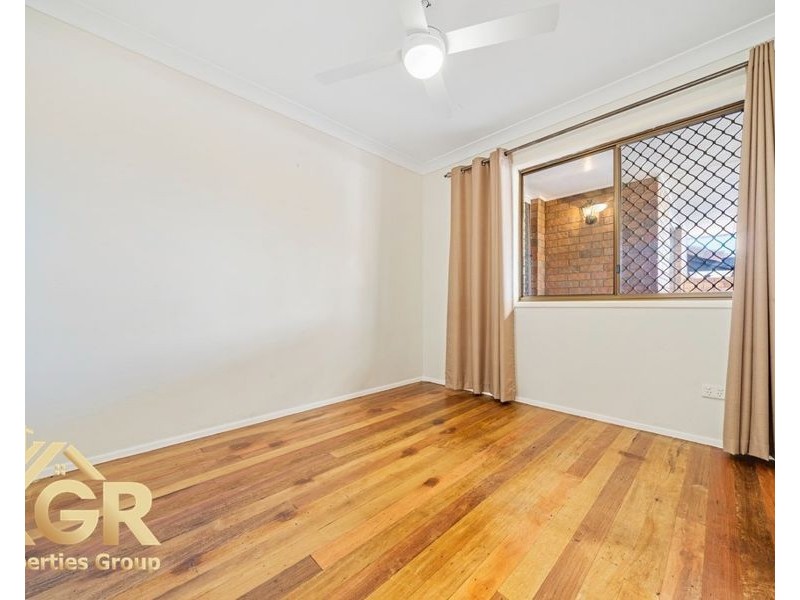 36 Dracon Street, Regents Park QLD 4118