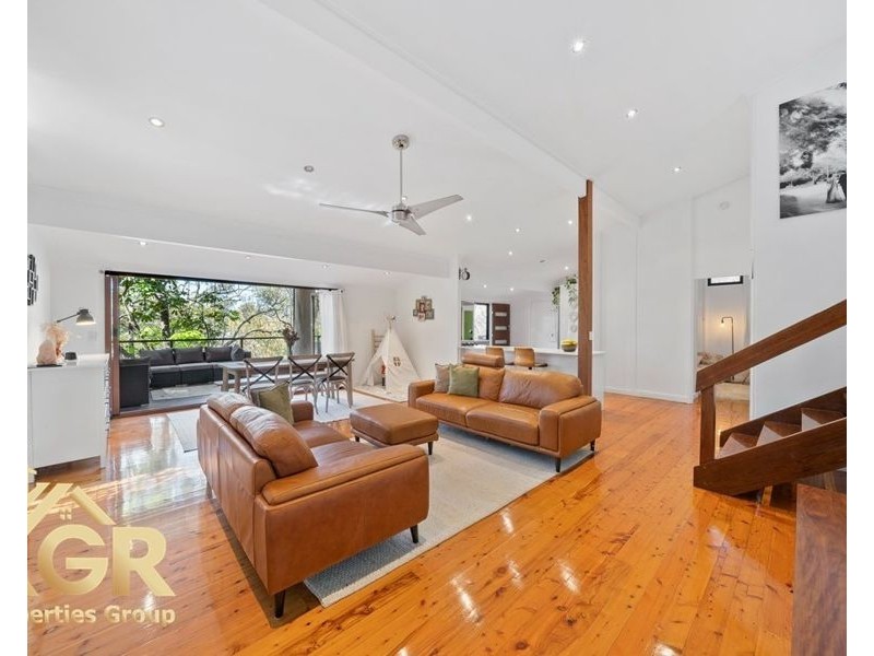 7 Blackstone Street, Indooroopilly QLD 4068