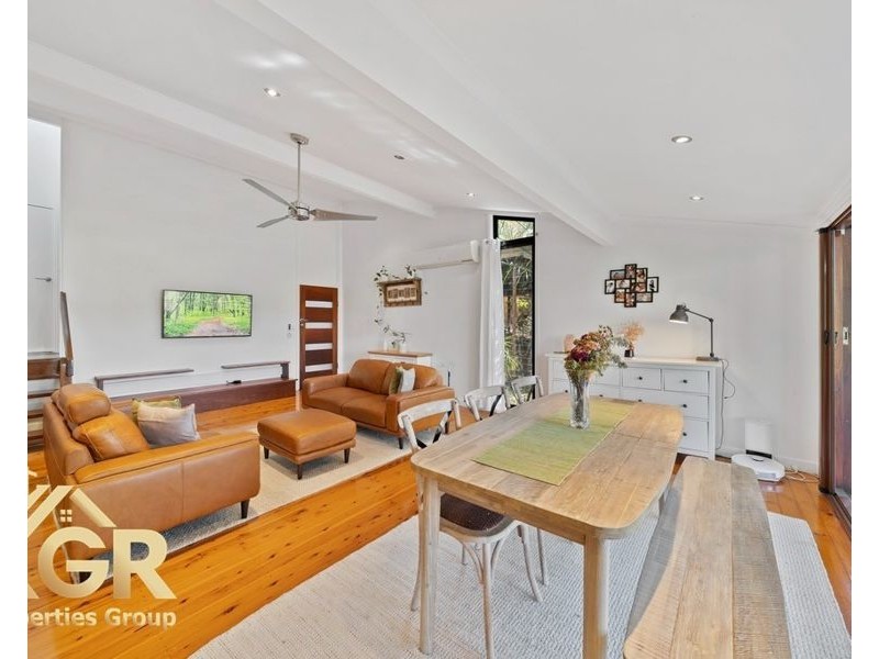 7 Blackstone Street, Indooroopilly QLD 4068