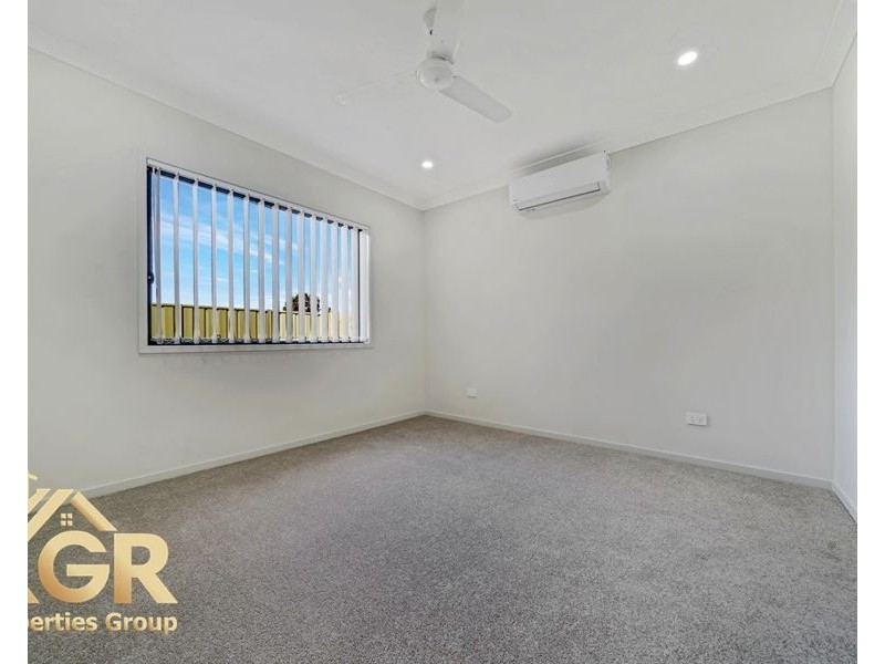 39 Angelsea St, Greenbank QLD 4124