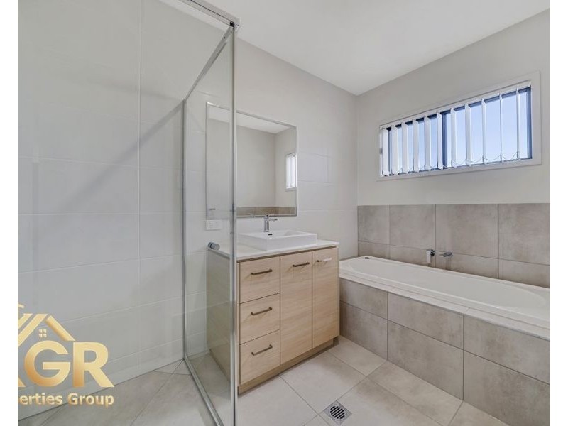 39 Angelsea St, Greenbank QLD 4124