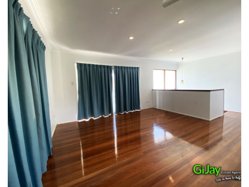 25 Novello St, Mansfield QLD 4122