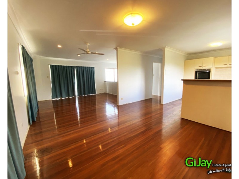 25 Novello St, Mansfield QLD 4122