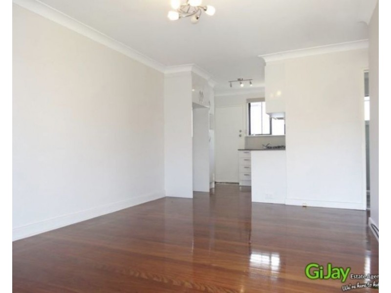 1/14 Arnold ST, Holland Park QLD 4121