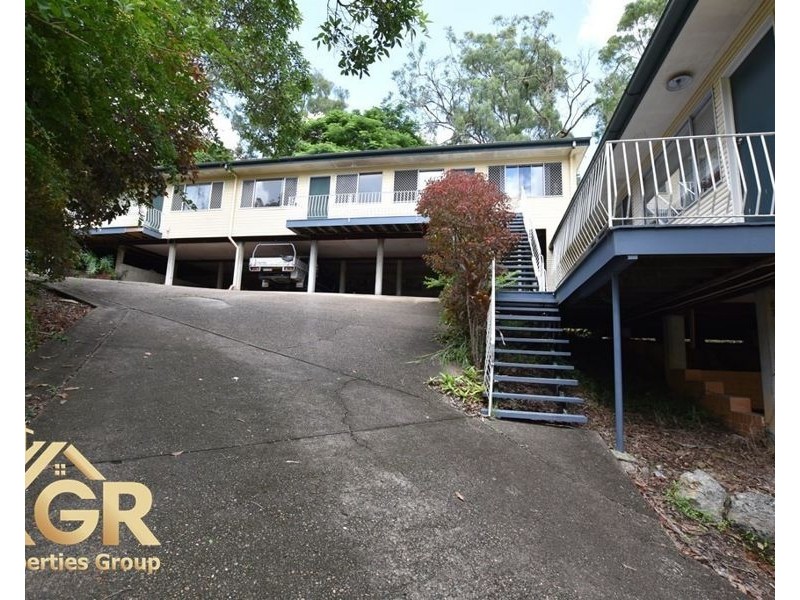 13 Clermont St, Bardon QLD 4065