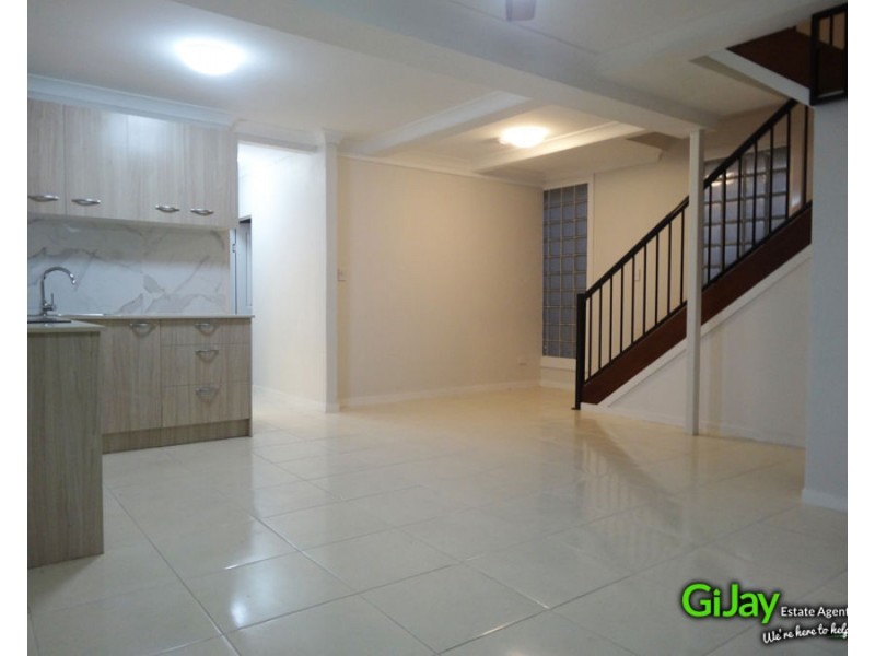 1/13 Willis St, Tarragindi QLD 4121