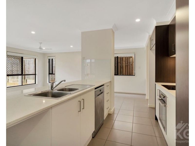 7 BENGAL ST, Yarrabilba QLD 4207