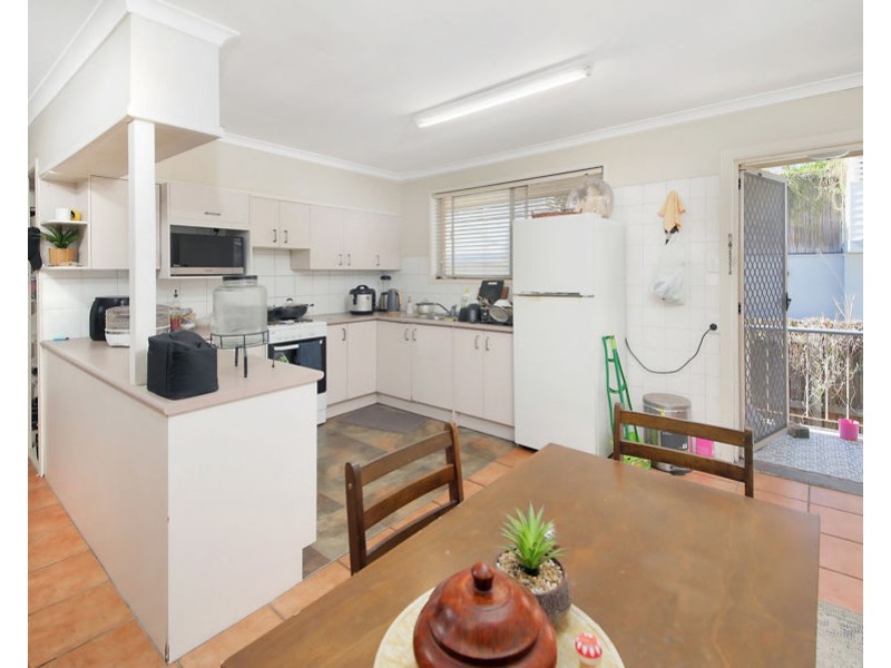 2/22 TAUNTON ST, Annerley QLD 4103