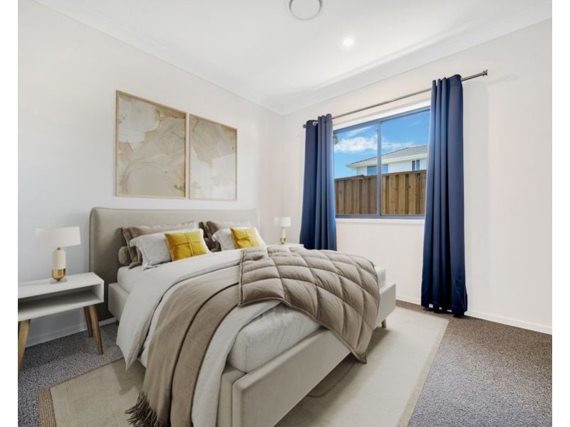 16 CAPE ST, Pallara QLD 4110