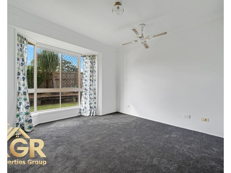 2 Robinson Court, Berrinba QLD 4117