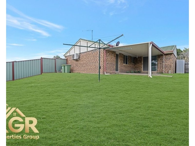 2 Robinson Court, Berrinba QLD 4117