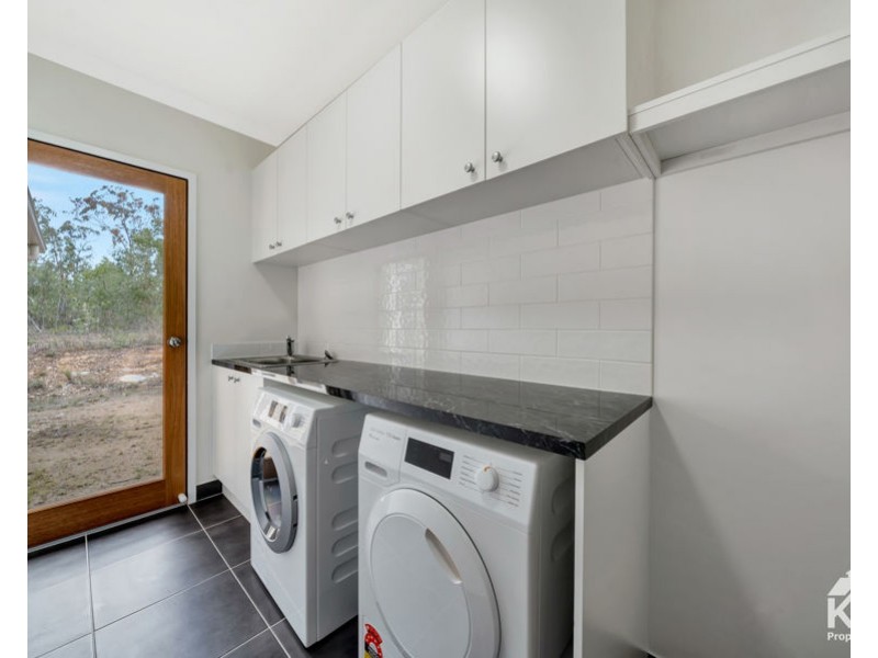 2-4 TIMBER RIDGE RD, New Beith QLD 4124