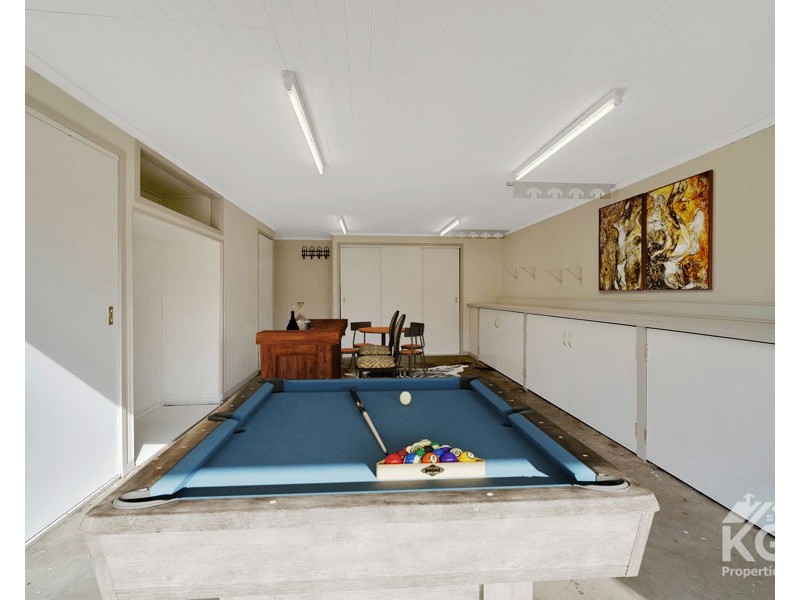 79 CONIFER ST, Hillcrest QLD 4118