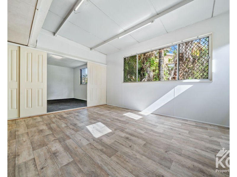 1 NORFOLK ST, Hillcrest QLD 4118