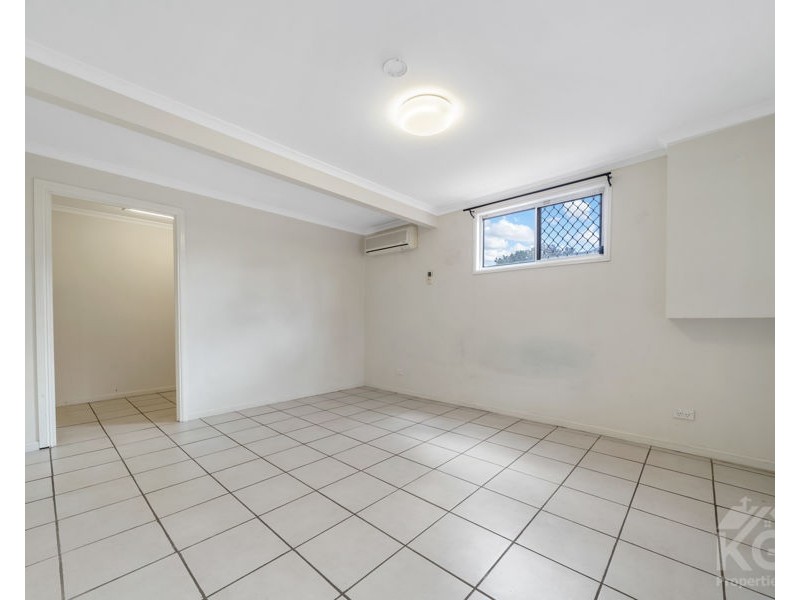 133 WARATAH DRIVE, Crestmead QLD 4132