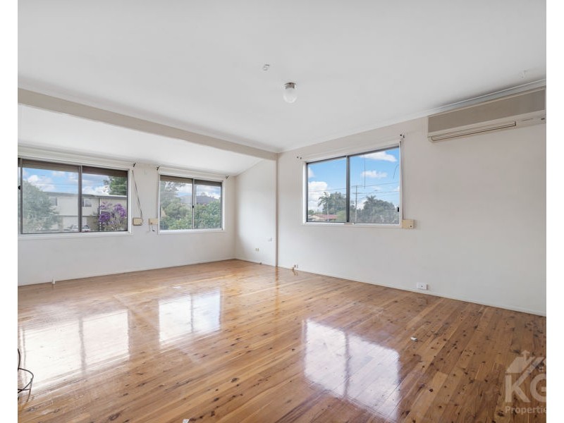 133 WARATAH DRIVE, Crestmead QLD 4132