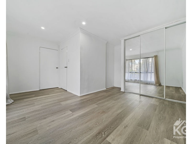 178 VANSITTART ROAD, Regents Park QLD 4118