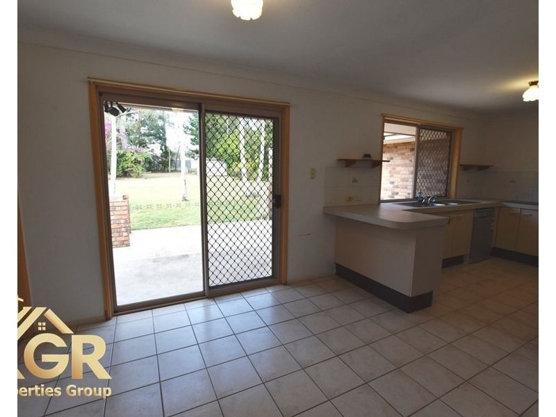 27 FIRST AVENUE, Marsden QLD 4132