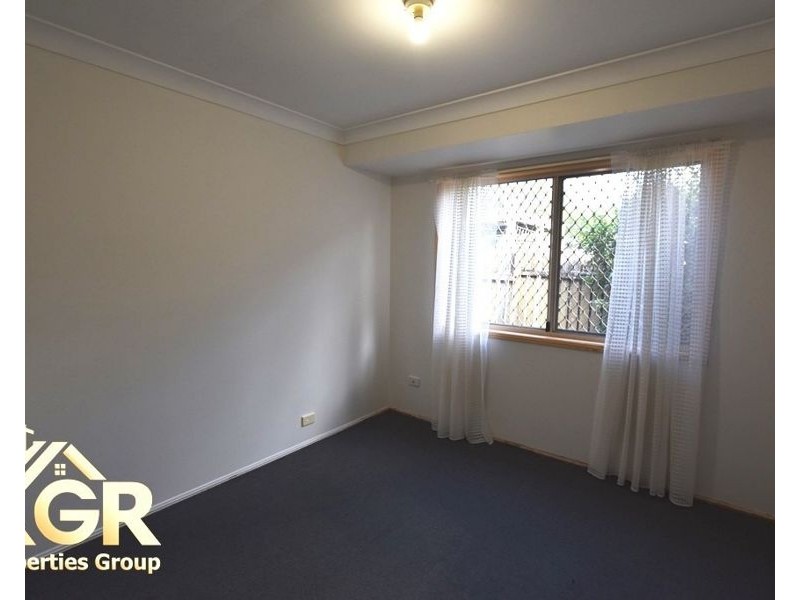 27 FIRST AVENUE, Marsden QLD 4132