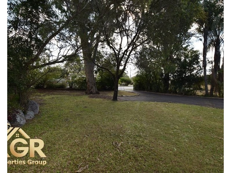 27 FIRST AVENUE, Marsden QLD 4132