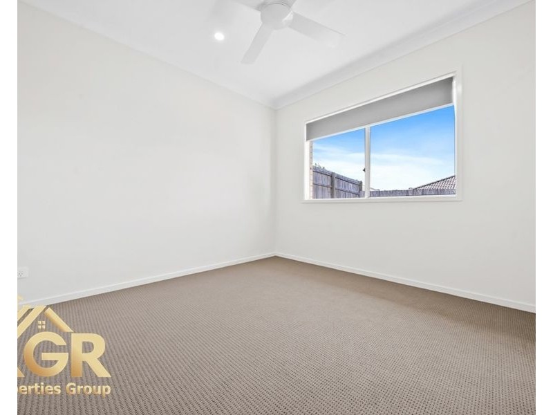 57 SUMMERVIEW AVENUE, Yarrabilba QLD 4207